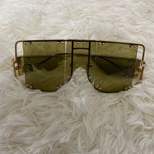 Trendy Sunglasses